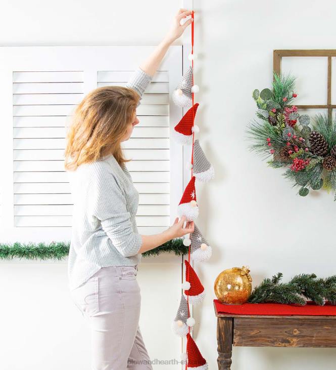 hooajalised ja kingitused 820L2153 plüüsist päkapiku rippuv vanik Plow & Hearth