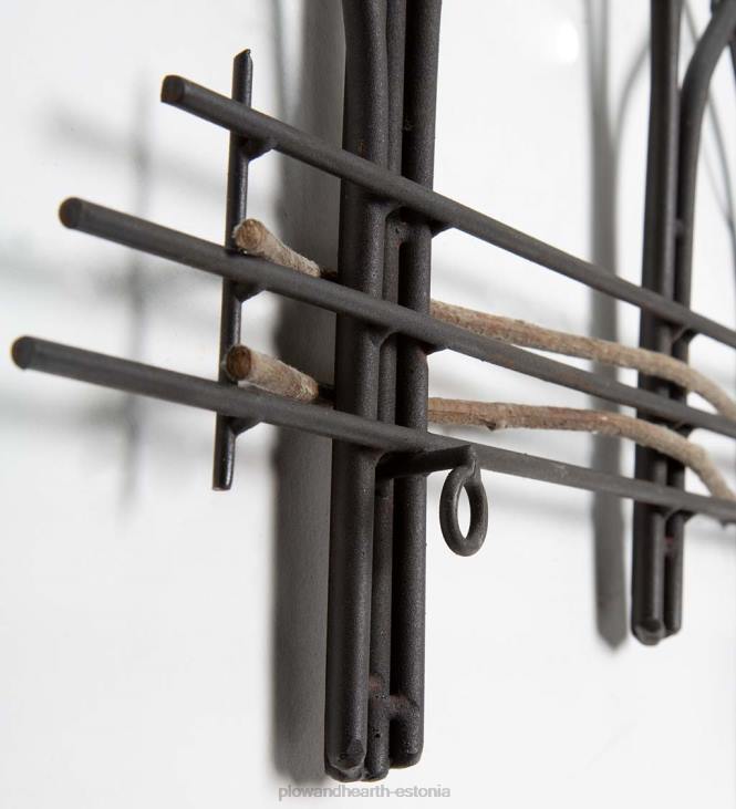 hooajalised ja kingitused 820L2158 metallist ja looduslikust viinapuust seitse talvepuud seinakunst Plow & Hearth