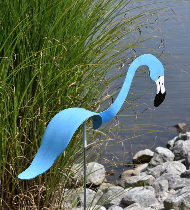 hoov & aed 820L150 tantsiv flamingoskulptuur Plow & Hearth