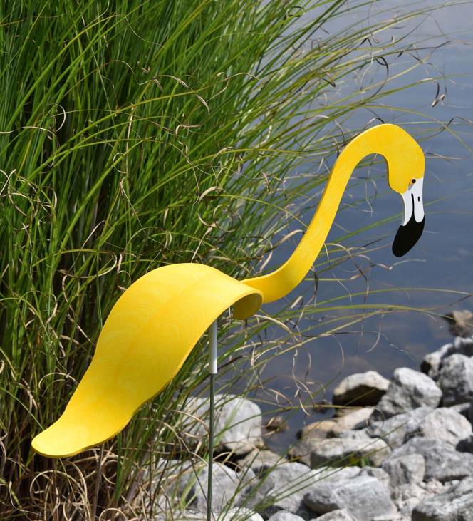 hoov & aed 820L150 tantsiv flamingoskulptuur Plow & Hearth