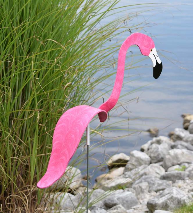 hoov & aed 820L150 tantsiv flamingoskulptuur Plow & Hearth