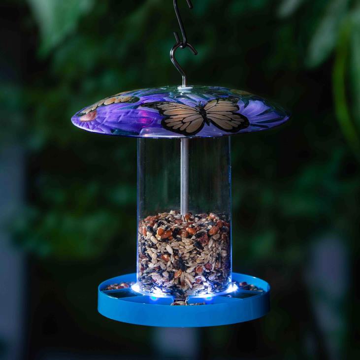 hoov & aed 820L235 valgustatud päikeselindude toitja - liblikas Plow & Hearth