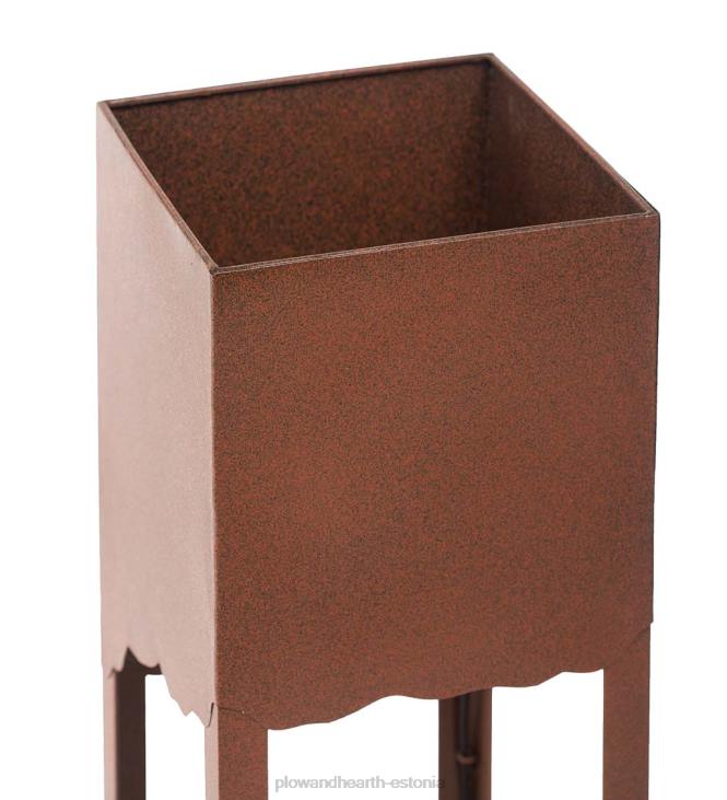 hoov & aed 820L536 eraldiseisev elektrivalgustusega purskkaev jõekalju ja istutusmasinaga Plow & Hearth