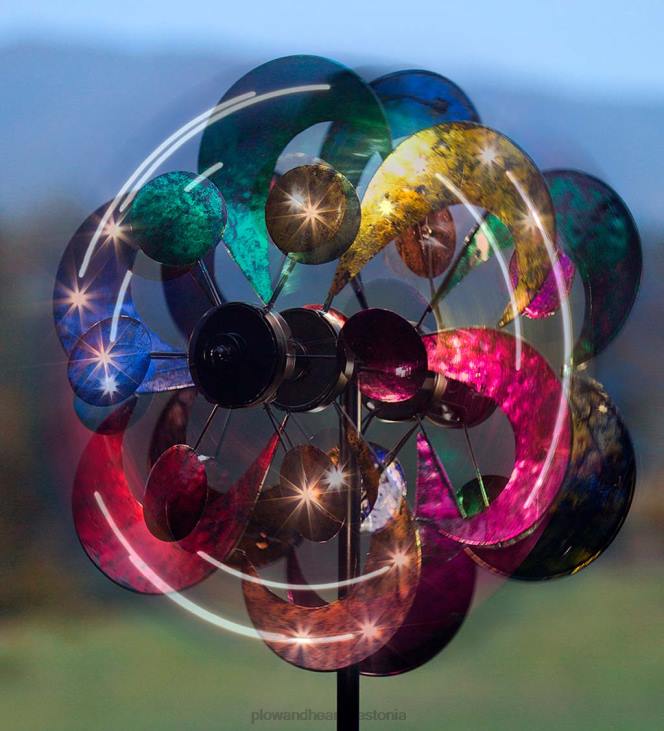 hoov & aed 820L371 neljakorruseline lille kroonlehtedega päikesetuule spinner Plow & Hearth