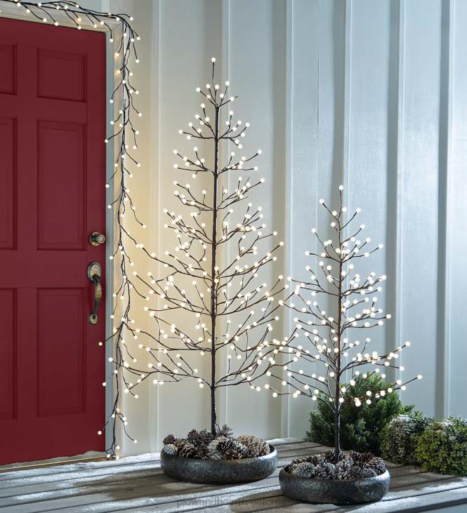 majatarbed 820L1489 sise-/väljas elektrivalgustusega minigloobuspuud Plow & Hearth