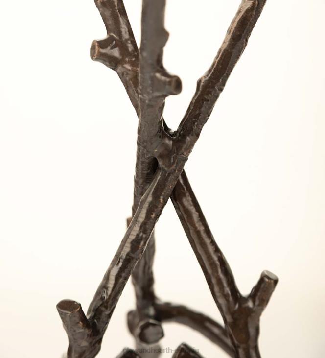 majatarbed 820L1143 marmorist plaadiga sise-/väliskraatrijärve statiivi kokteililaud Plow & Hearth