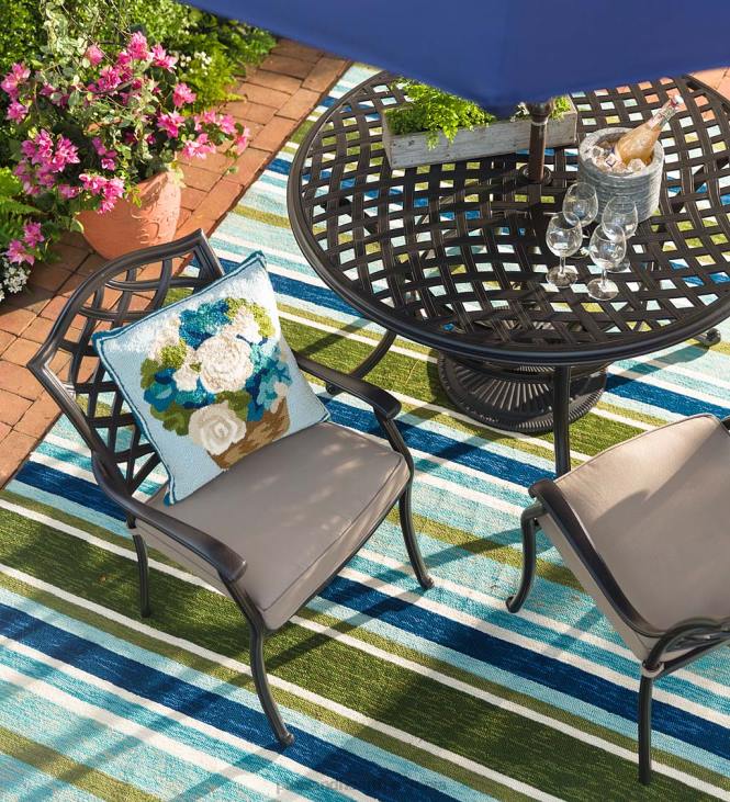 majatarbed 820L1149 park grove valatud alumiiniumist õues 5-osaline söögikomplekt koos patjadega Plow & Hearth