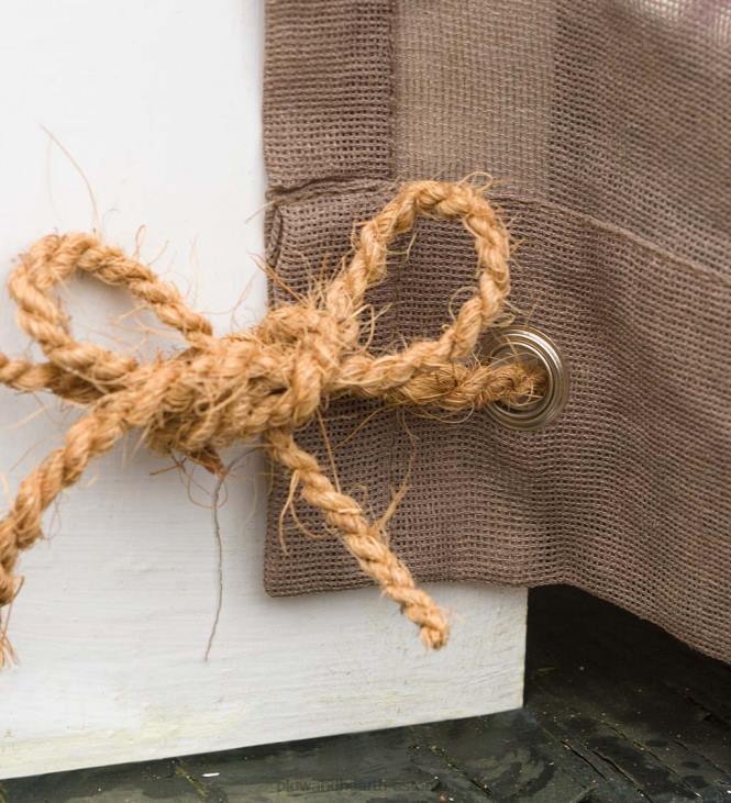 majatarbed 820L3160 sunspun tab top välikardin, 110 l x 84 l - hall Plow & Hearth