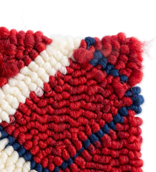 majatarbed 820L1322 sise-/väljas isamaaline ruuduline polüpropüleenist konksvaip Plow & Hearth