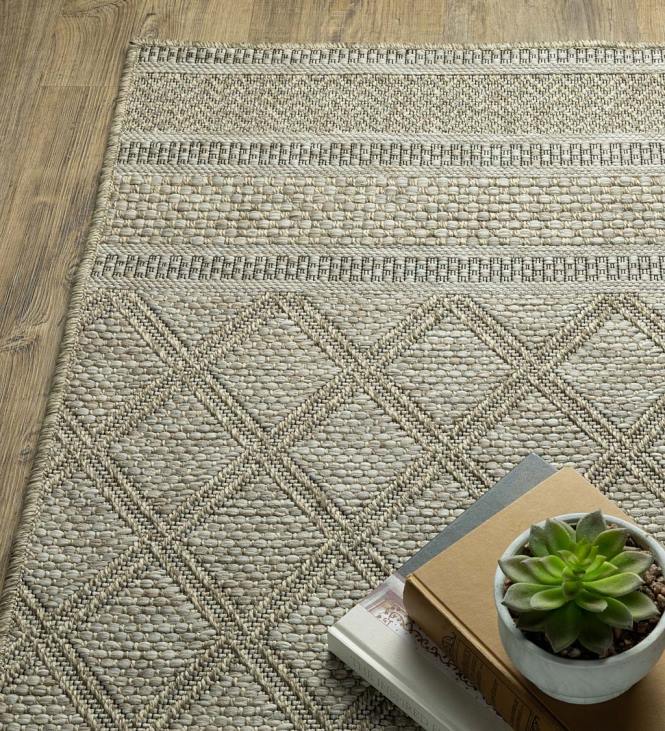 majatarbed 820L1416 sise-/väljas yucatani võrega polüpropüleenvaip Plow & Hearth