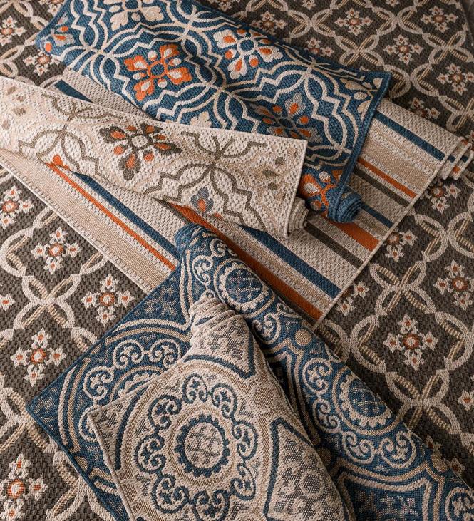 majatarbed 820L1417 Cambridge triibuline sise-/välivaip Plow & Hearth