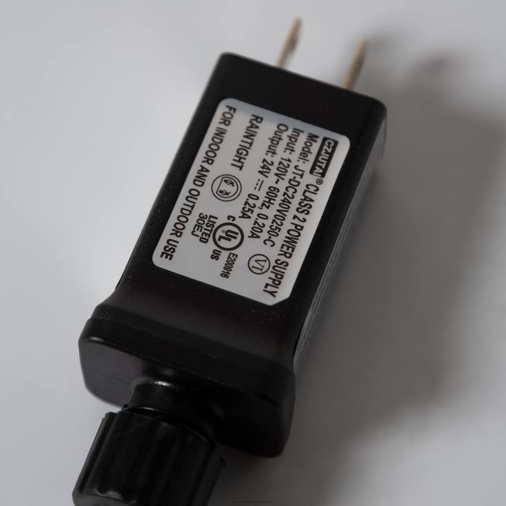 majatarbed 820L1684 sise-/välivalgustusega tähepursked Plow & Hearth