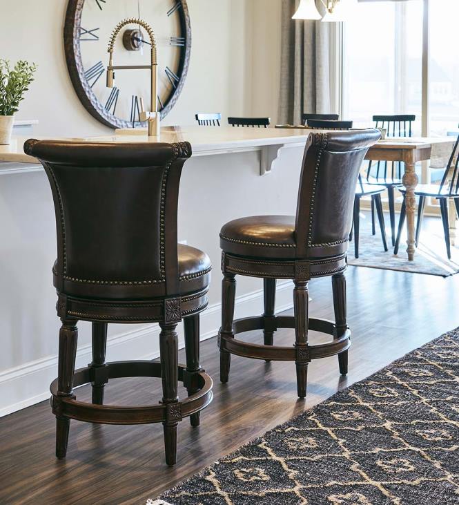 mööbel 820L2048 chapman kõrge seljaga pööratav istme baar ja letitaburetid Plow & Hearth